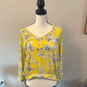 A new day XXL Floral Yellow Women's blouse Top